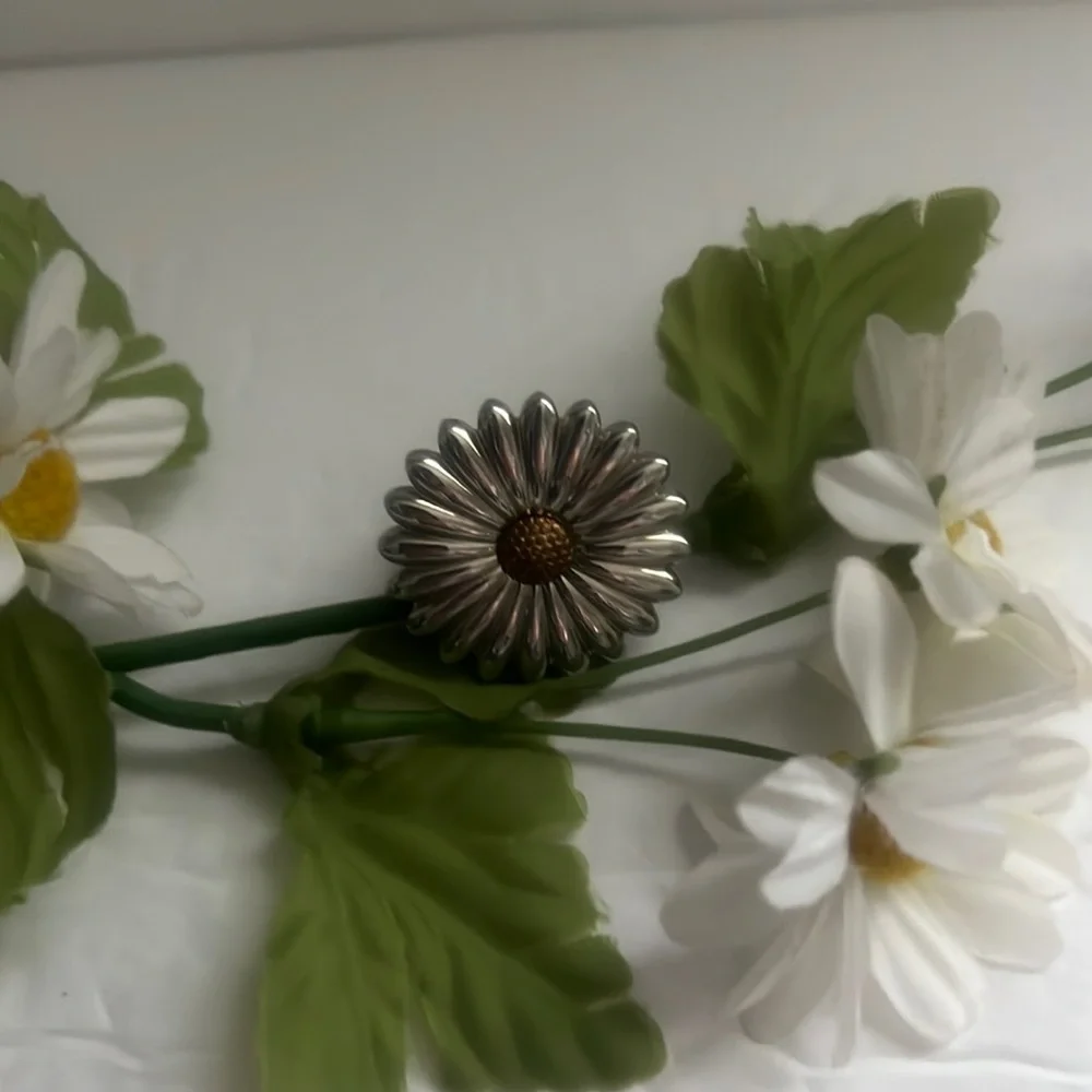 Stainless Steel sunflower Ring. - Picture 2 of 6